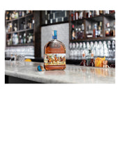 Load image into Gallery viewer, Woodford Reserve® 2020 Kentucky Derby® 146 Bottle with 4 Markham Marquis by Waterford Double Old Fashioned Glasses

